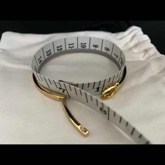 NWT Coach Signature Hook Bangle - Picture 8 of 8